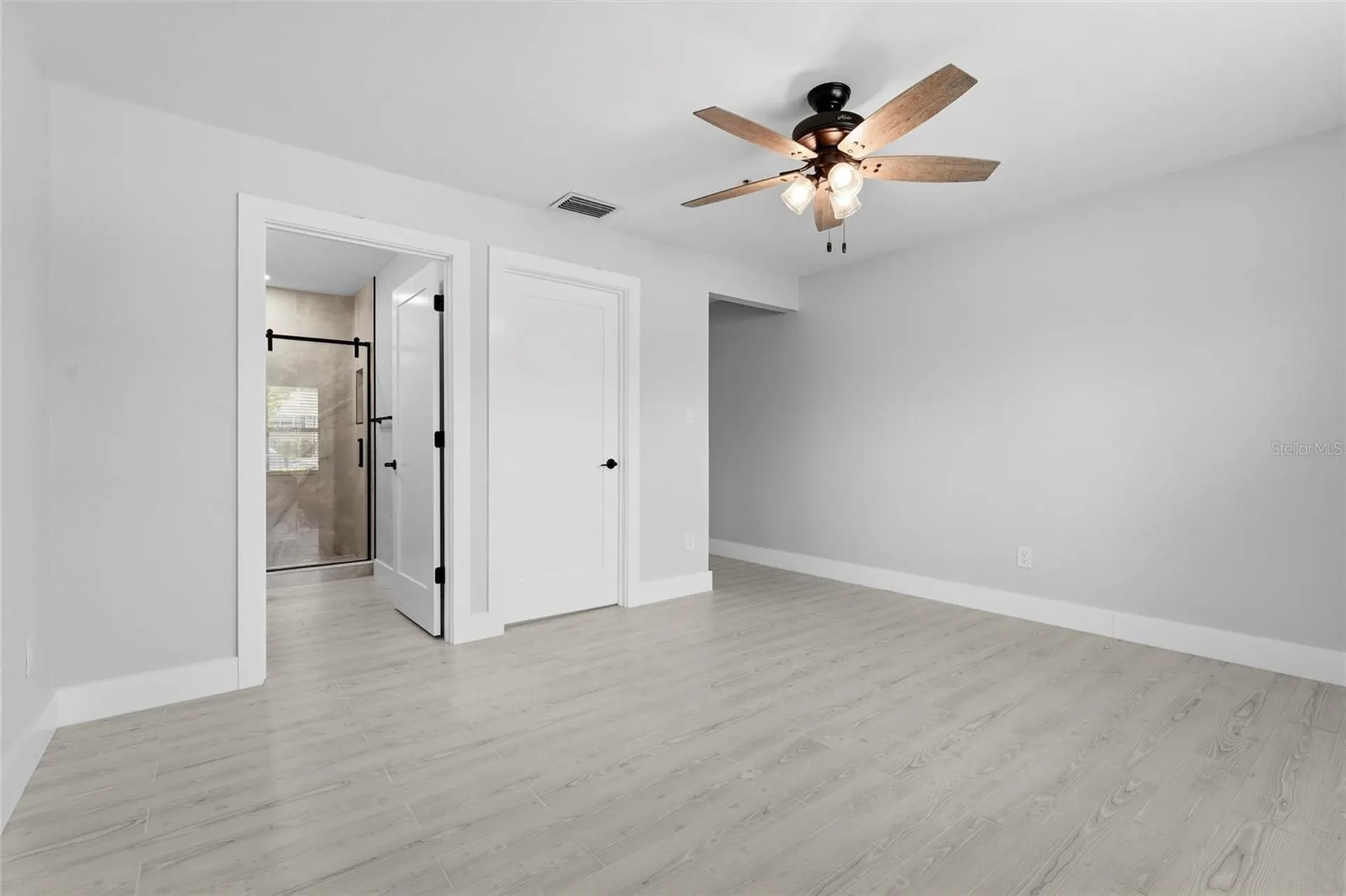 4057 Crockers Lake Boulevard Sarasota FL 34238