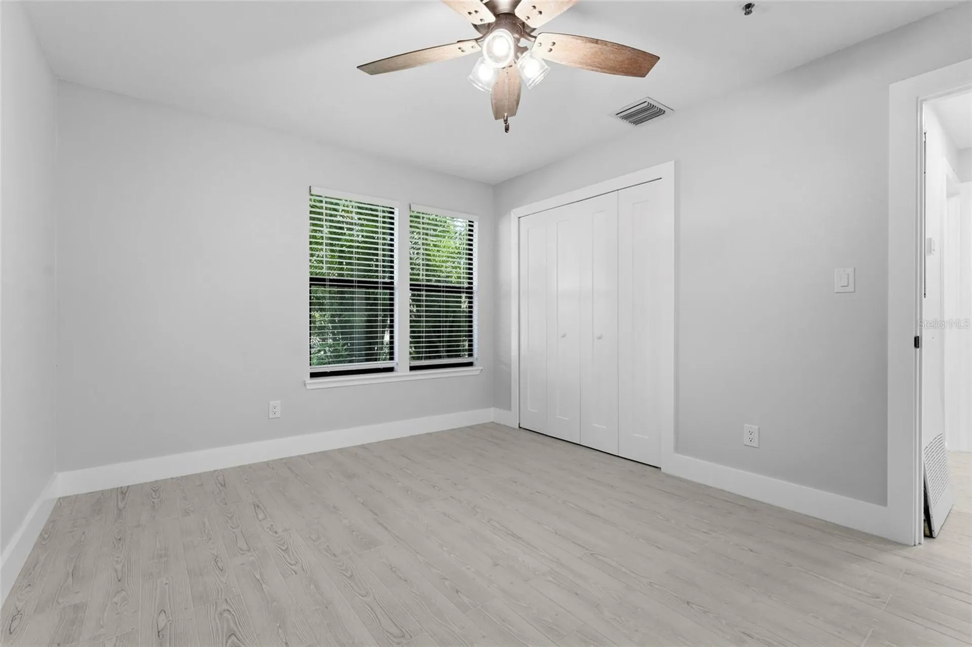 4057 Crockers Lake Boulevard Sarasota FL 34238