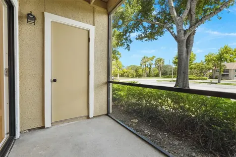 4057 Crockers Lake Boulevard Sarasota FL 34238