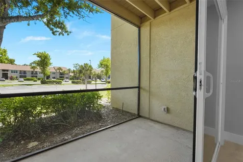 4057 Crockers Lake Boulevard Sarasota FL 34238