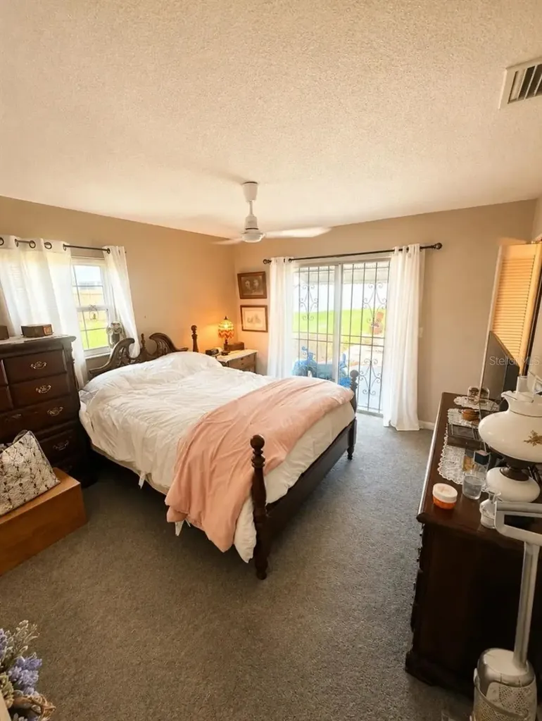 93 Glass Court Port Orange FL 32129