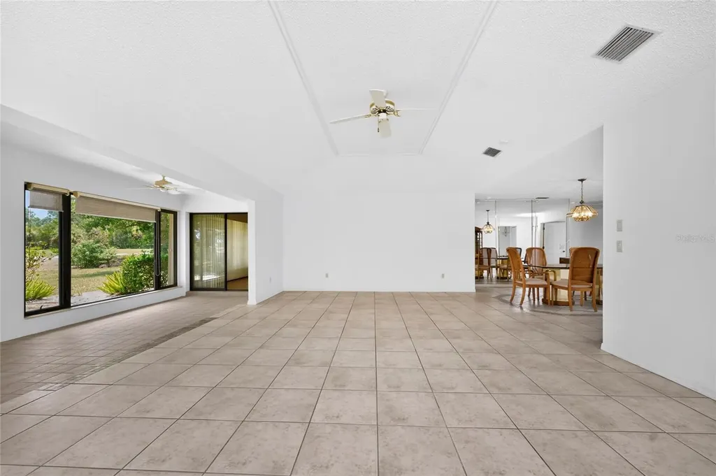 11215 SW Courtney Drive Lake Suzy FL 34269