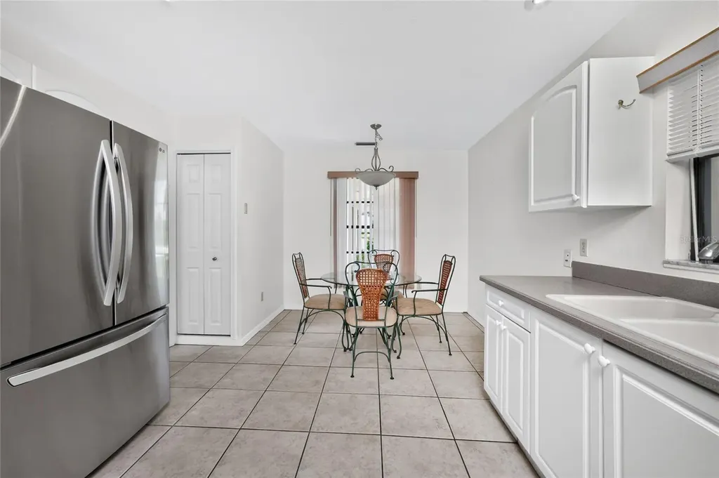 11215 SW Courtney Drive Lake Suzy FL 34269