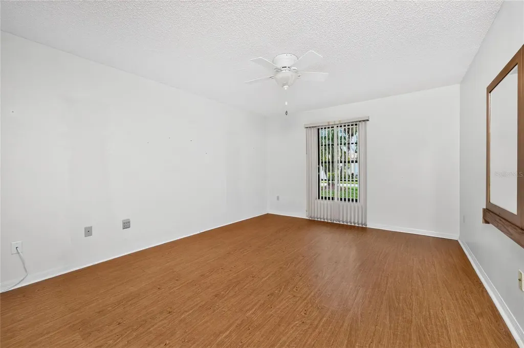11215 SW Courtney Drive Lake Suzy FL 34269