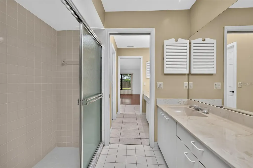 11215 SW Courtney Drive Lake Suzy FL 34269
