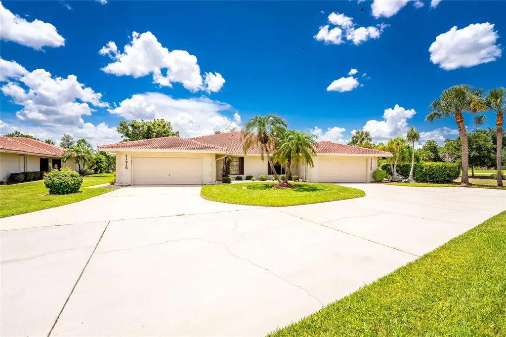 11215 SW Courtney Drive Lake Suzy FL 34269
