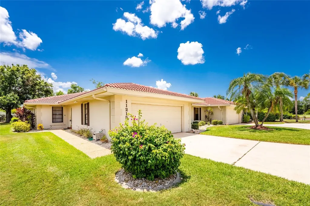 11215 SW Courtney Drive Lake Suzy FL 34269