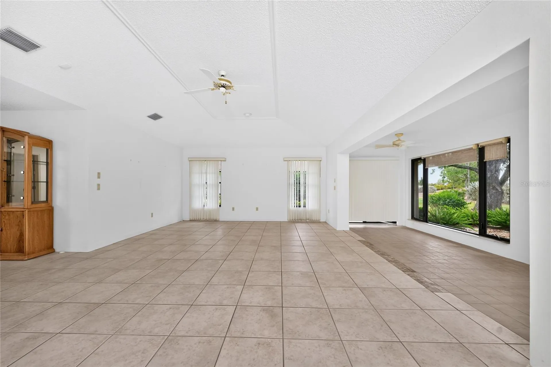11215 SW Courtney Drive Lake Suzy FL 34269