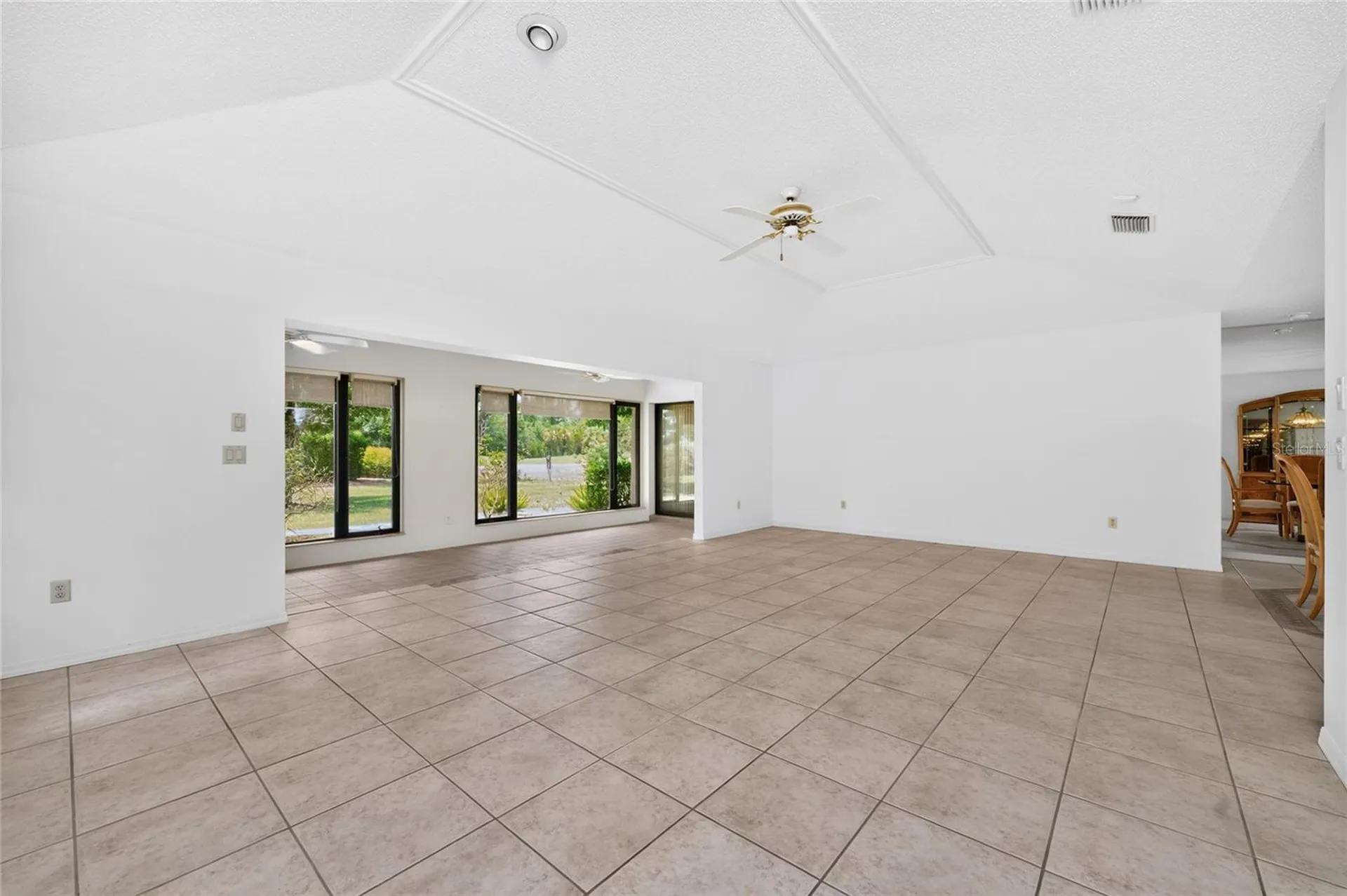 11215 SW Courtney Drive Lake Suzy FL 34269