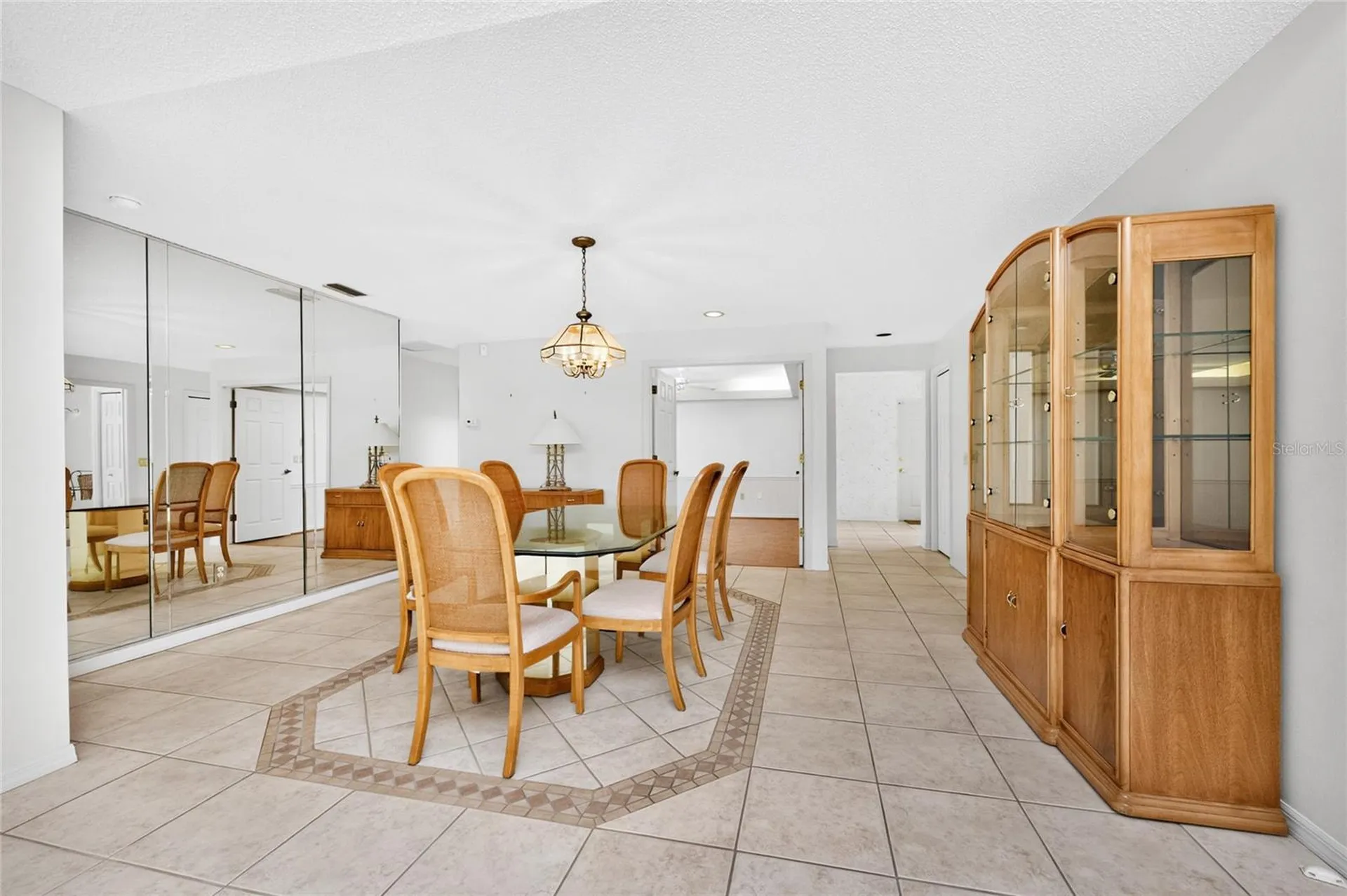 11215 SW Courtney Drive Lake Suzy FL 34269