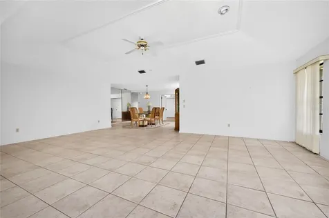 11215 SW Courtney Drive Lake Suzy FL 34269