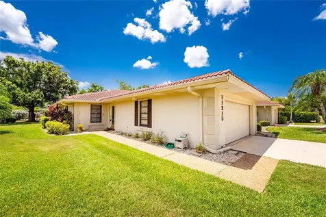 11215 SW Courtney Drive Lake Suzy FL 34269