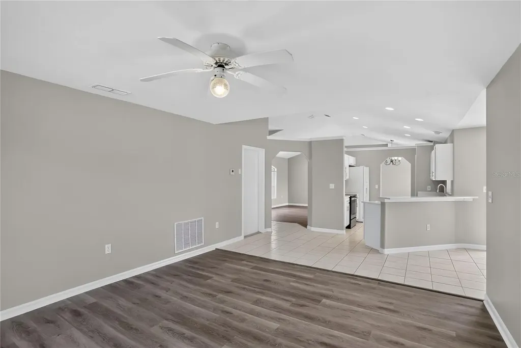 308 Clermont Drive Kissimmee FL 34759
