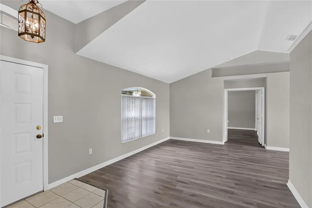 308 Clermont Drive Kissimmee FL 34759