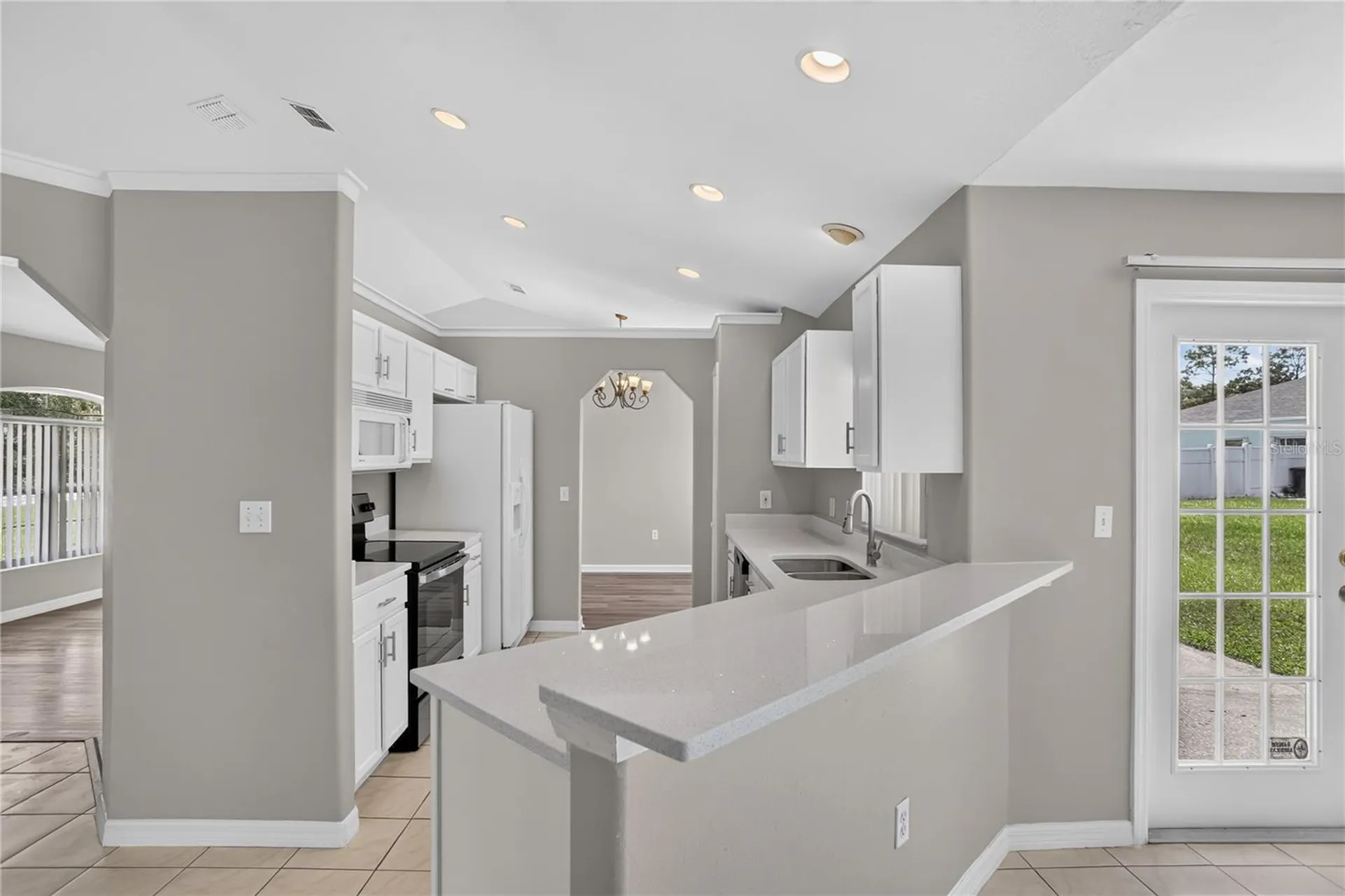 308 Clermont Drive Kissimmee FL 34759