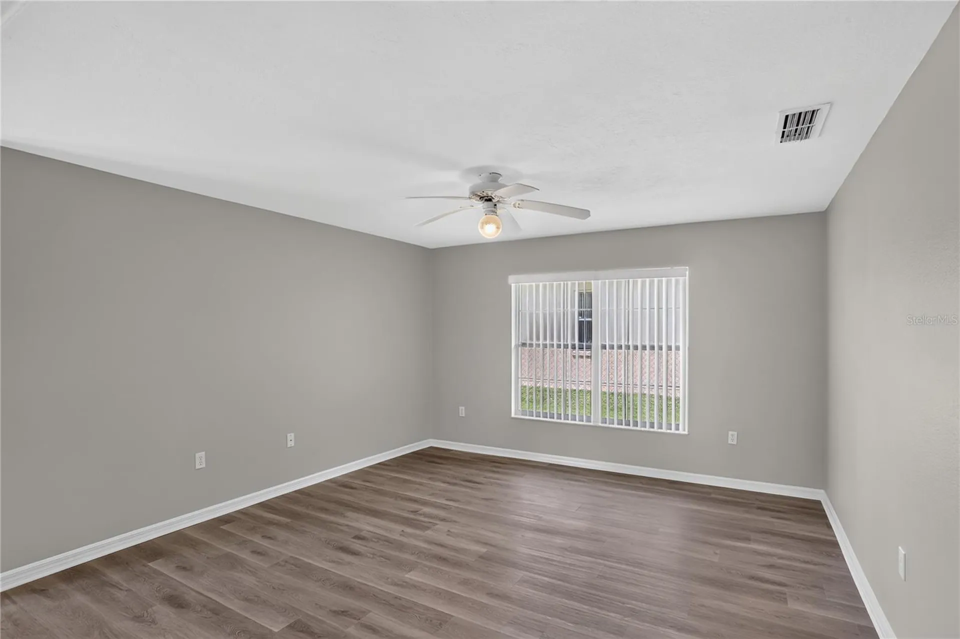 308 Clermont Drive Kissimmee FL 34759