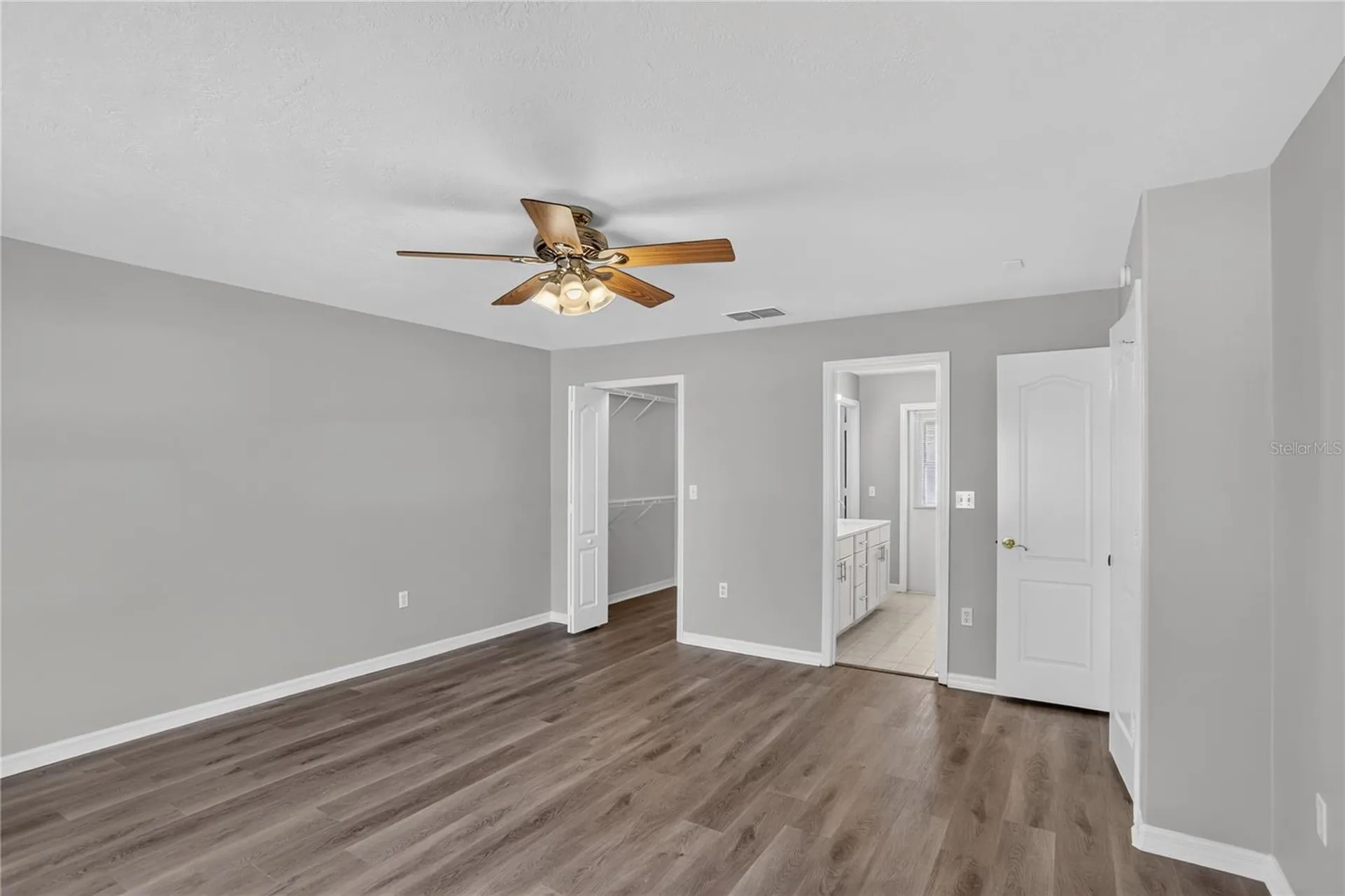 308 Clermont Drive Kissimmee FL 34759
