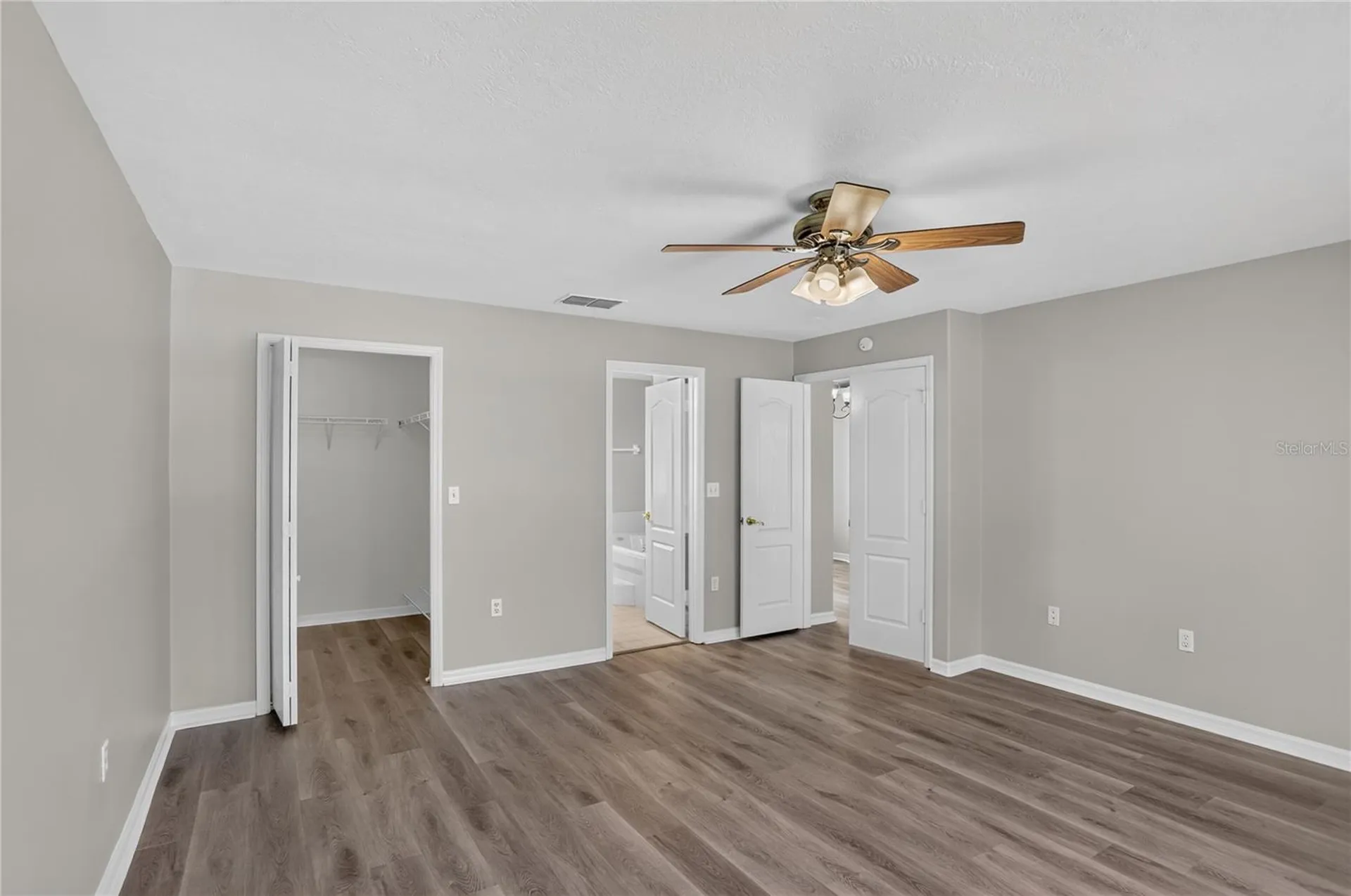 308 Clermont Drive Kissimmee FL 34759