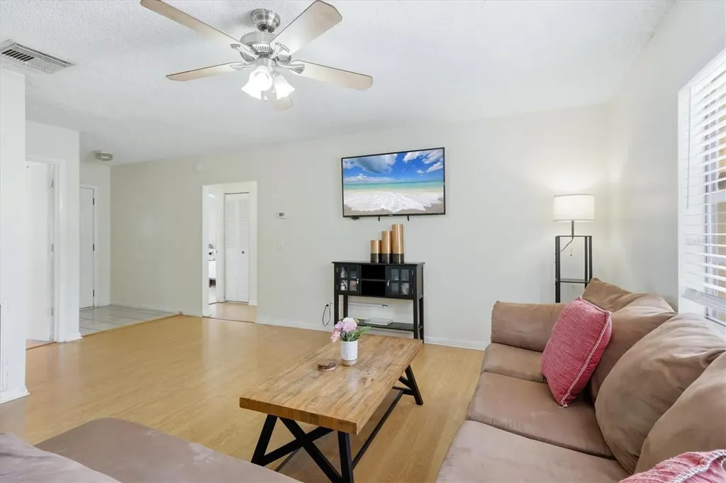 2108 E 56th Avenue Terrace Bradenton FL 34203