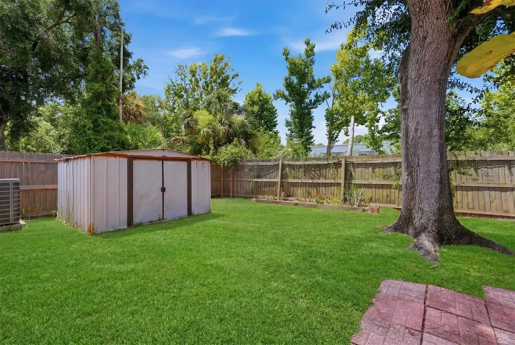 2108 E 56th Avenue Terrace Bradenton FL 34203