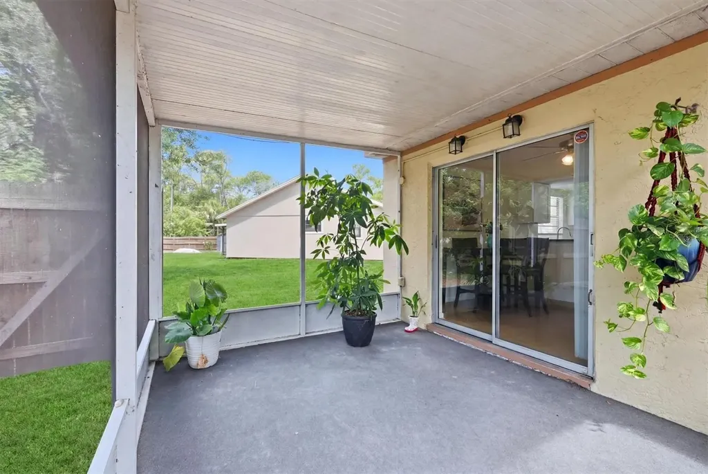 2108 E 56th Avenue Terrace Bradenton FL 34203