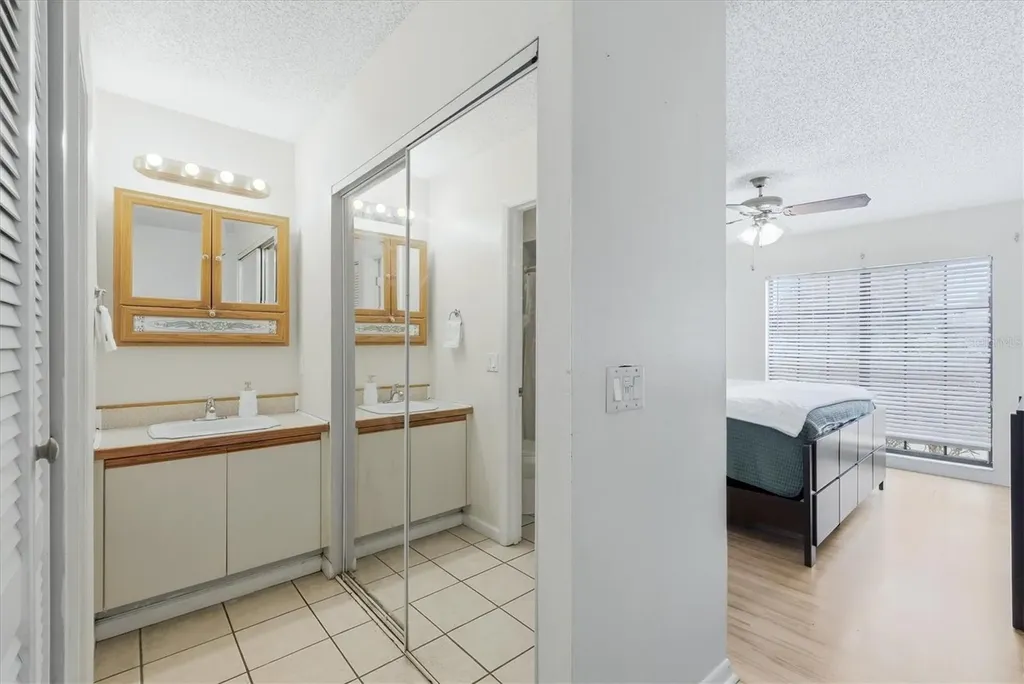 2108 E 56th Avenue Terrace Bradenton FL 34203