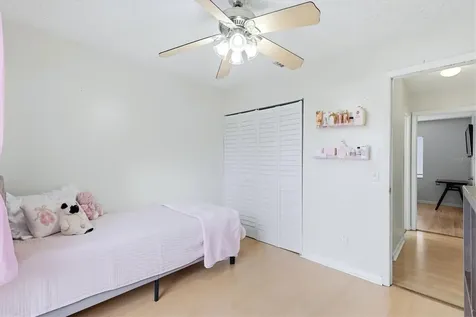2108 E 56th Avenue Terrace Bradenton FL 34203