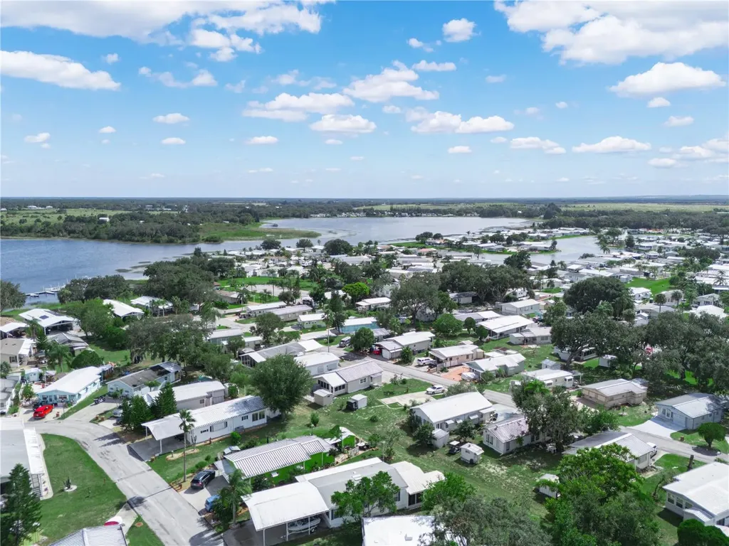 108 Silversides Street Lake Wales FL 33898