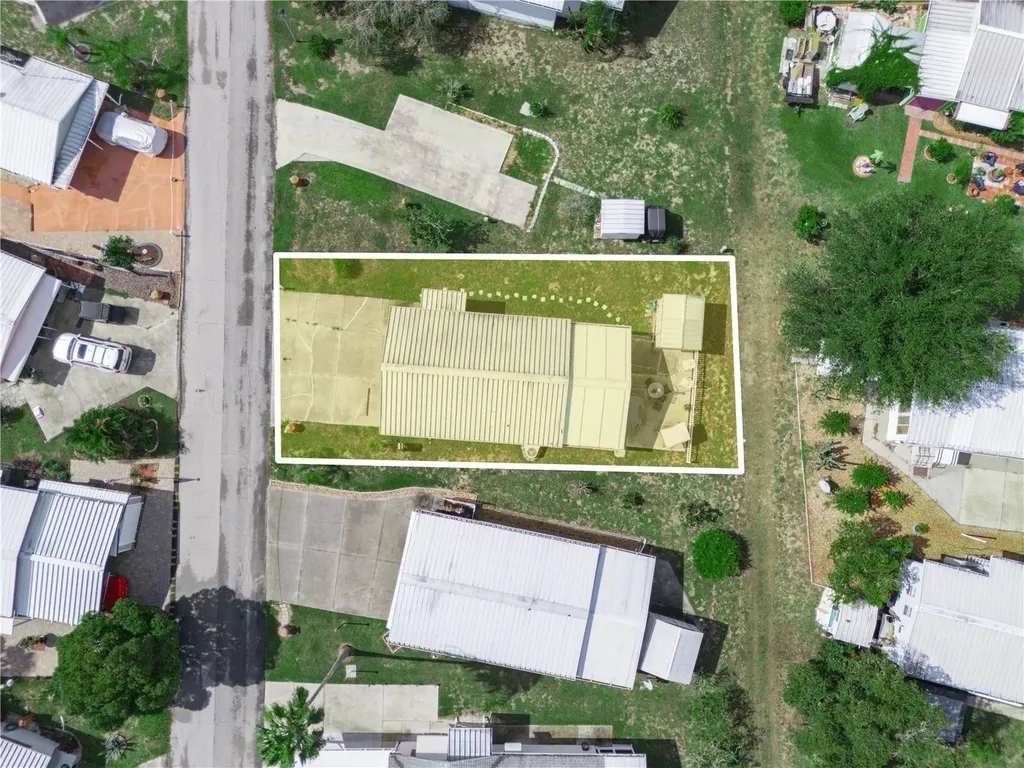 108 Silversides Street Lake Wales FL 33898