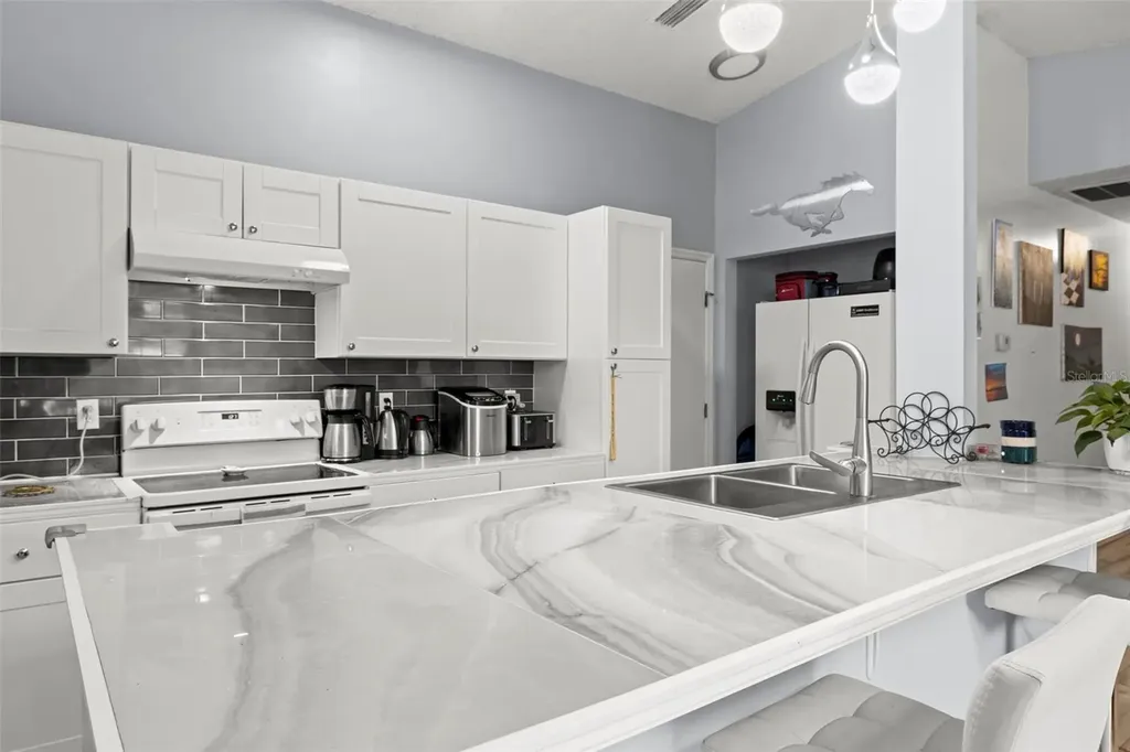 1335 15th Street Palm Harbor FL 34683