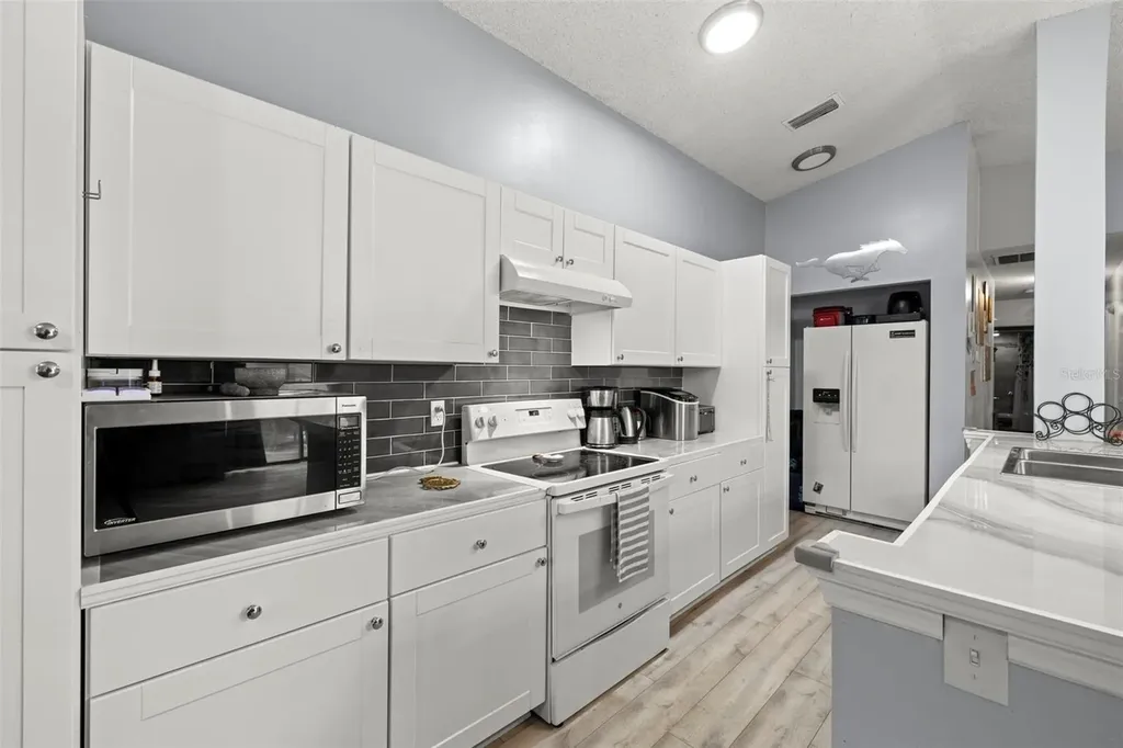 1335 15th Street Palm Harbor FL 34683