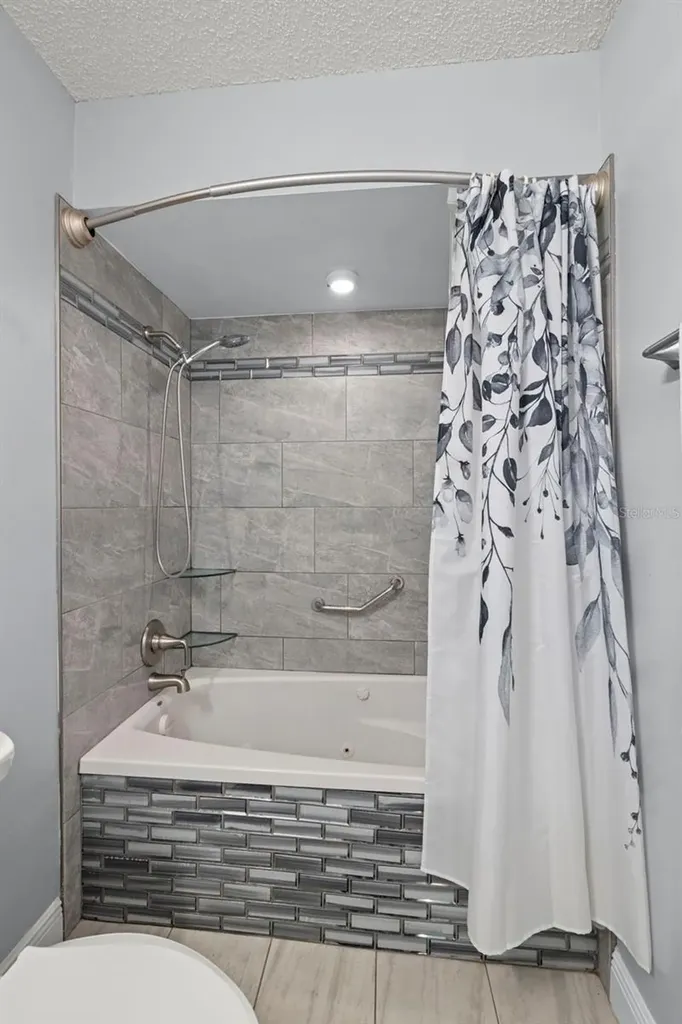 1335 15th Street Palm Harbor FL 34683
