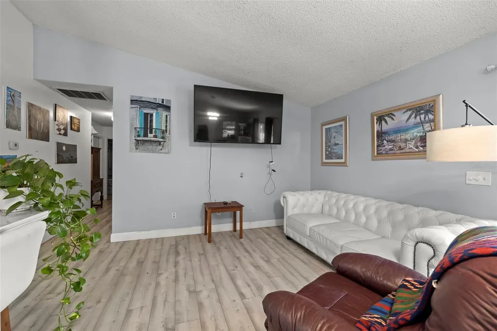 1335 15th Street Palm Harbor FL 34683