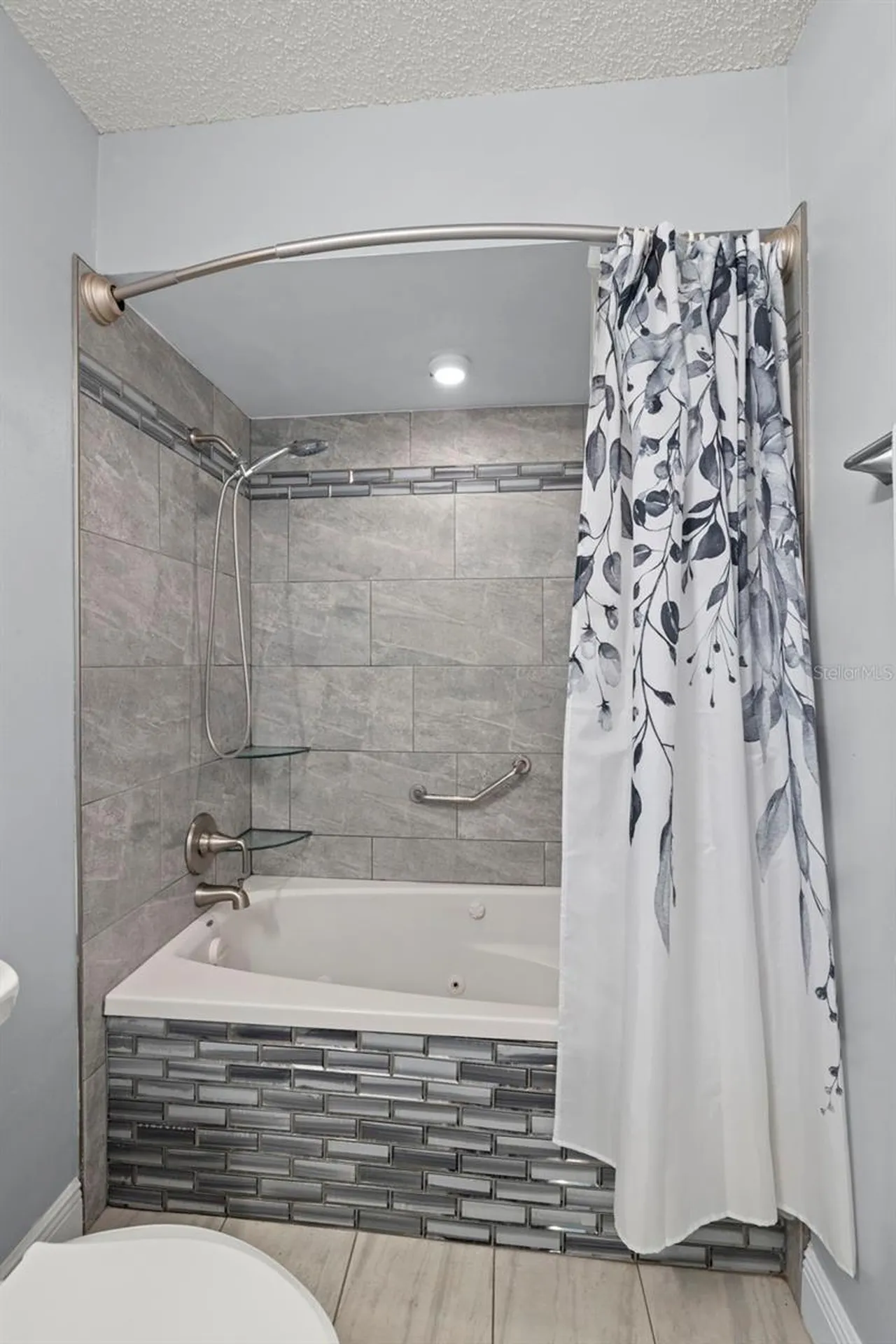 1335 15th Street Palm Harbor FL 34683