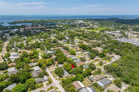 1335 15th Street Palm Harbor FL 34683