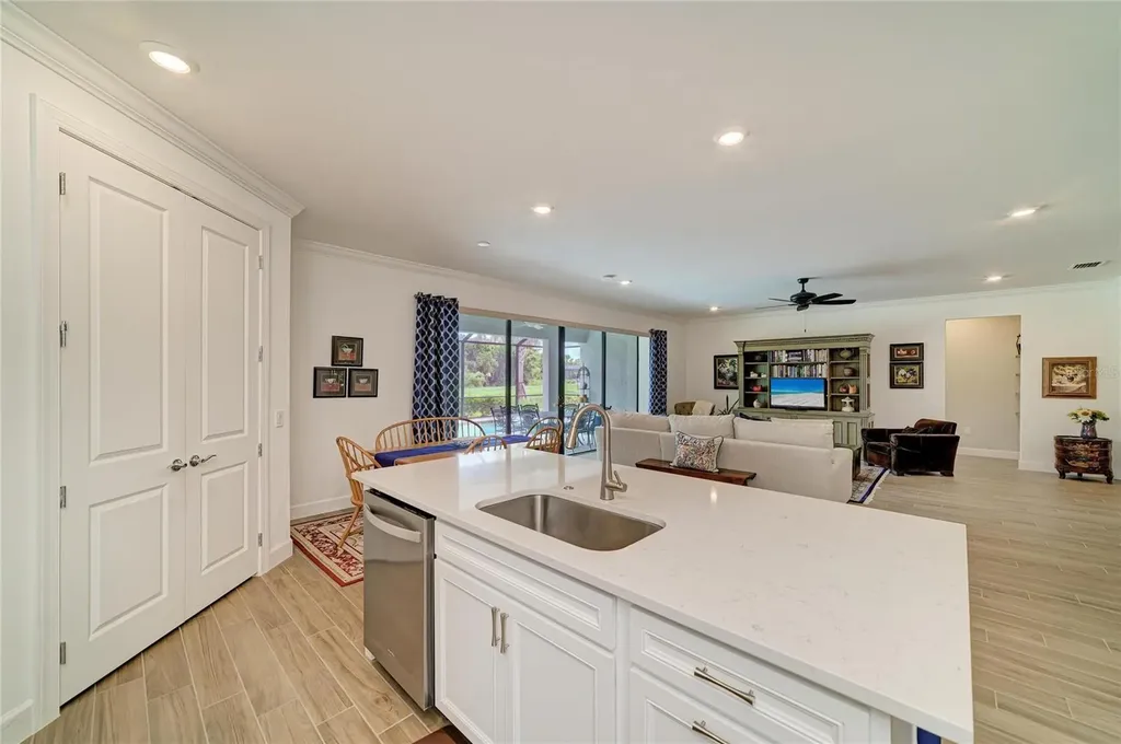 16341 Hidden Oak Loop Lakewood Ranch FL 34211
