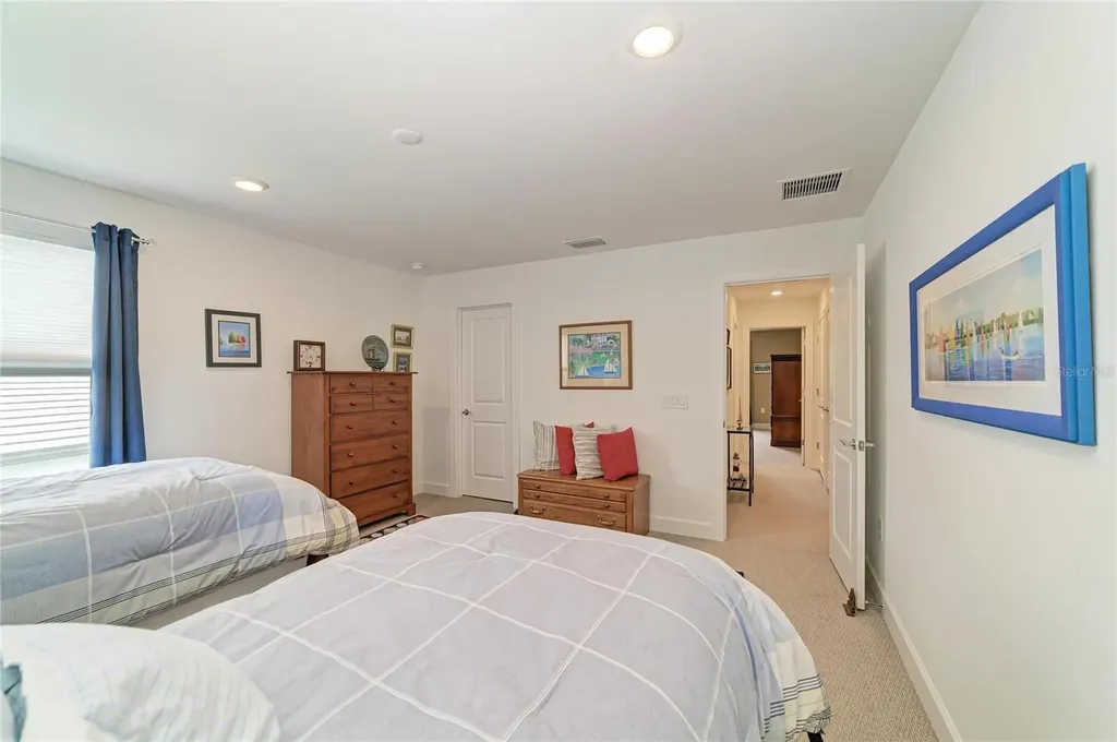 16341 Hidden Oak Loop Lakewood Ranch FL 34211