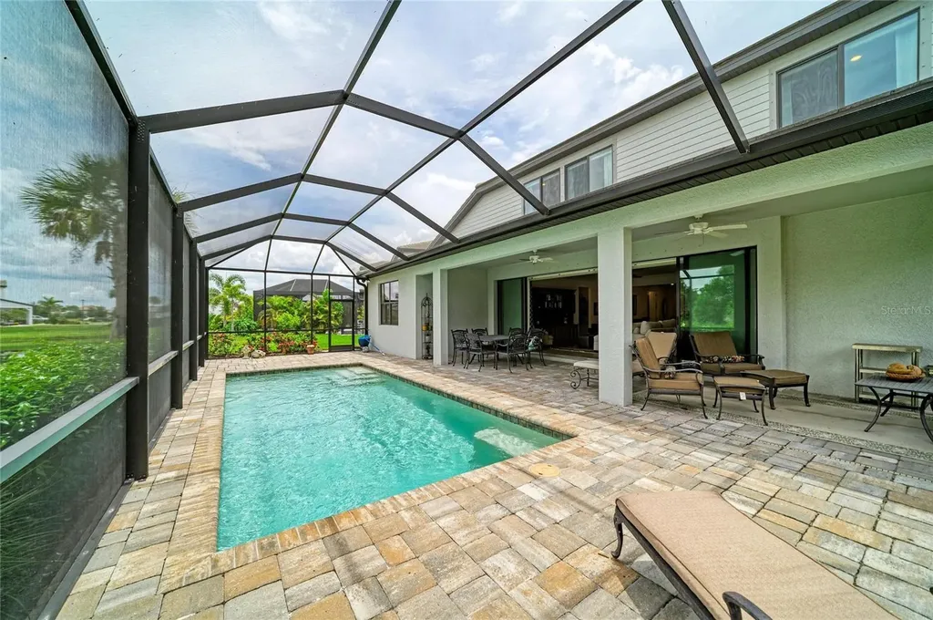 16341 Hidden Oak Loop Lakewood Ranch FL 34211