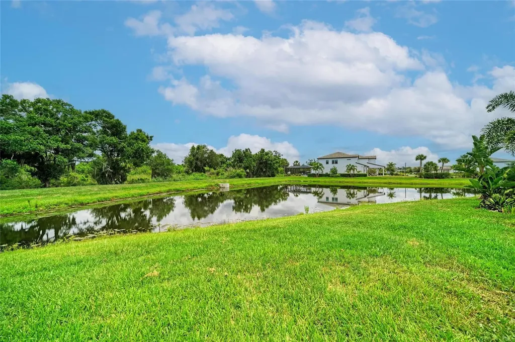 16341 Hidden Oak Loop Lakewood Ranch FL 34211