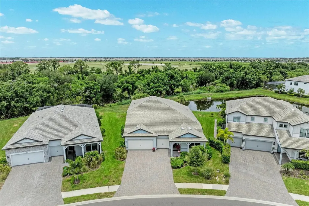 16341 Hidden Oak Loop Lakewood Ranch FL 34211