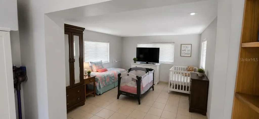 2571 Central Avenue Clearwater FL 33764
