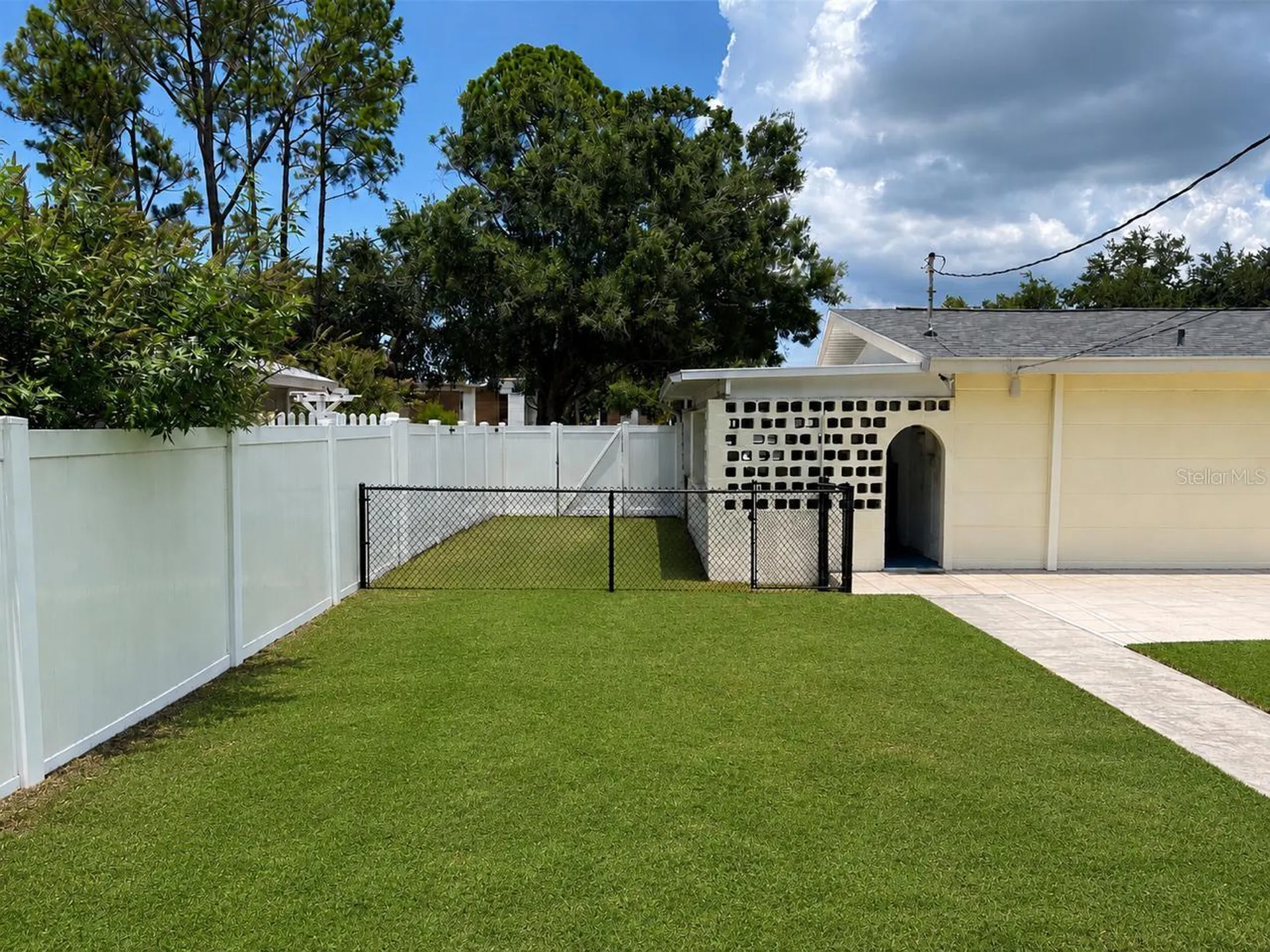 2571 Central Avenue Clearwater FL 33764