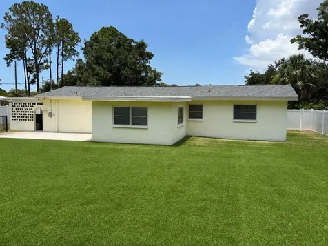 2571 Central Avenue Clearwater FL 33764