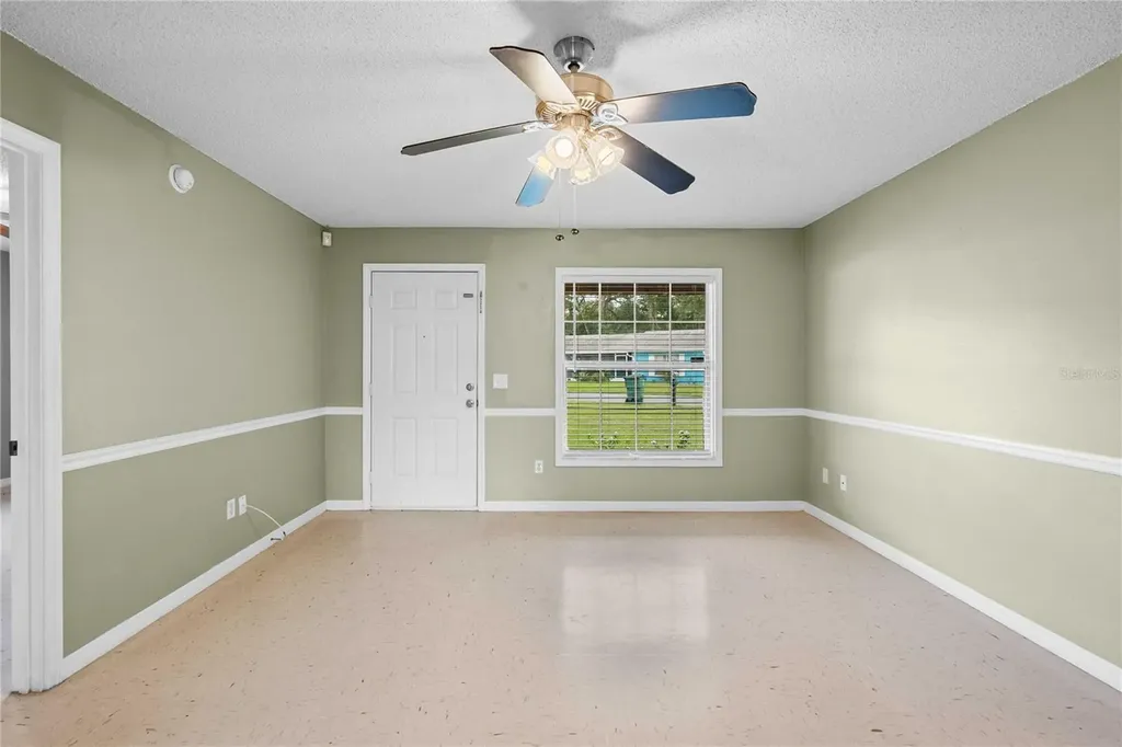 5435 Tangerine Drive Zephyrhills FL 33542
