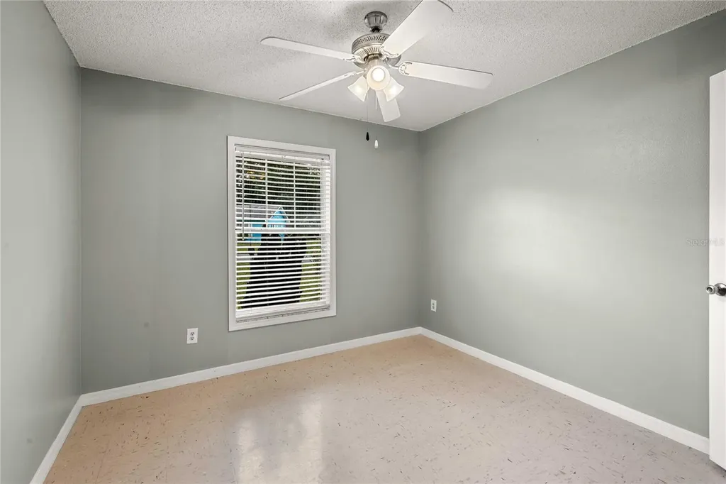 5435 Tangerine Drive Zephyrhills FL 33542