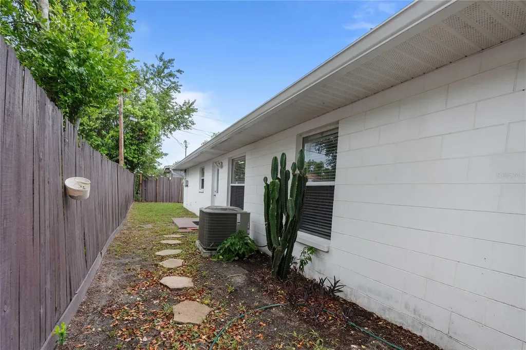 5435 Tangerine Drive Zephyrhills FL 33542
