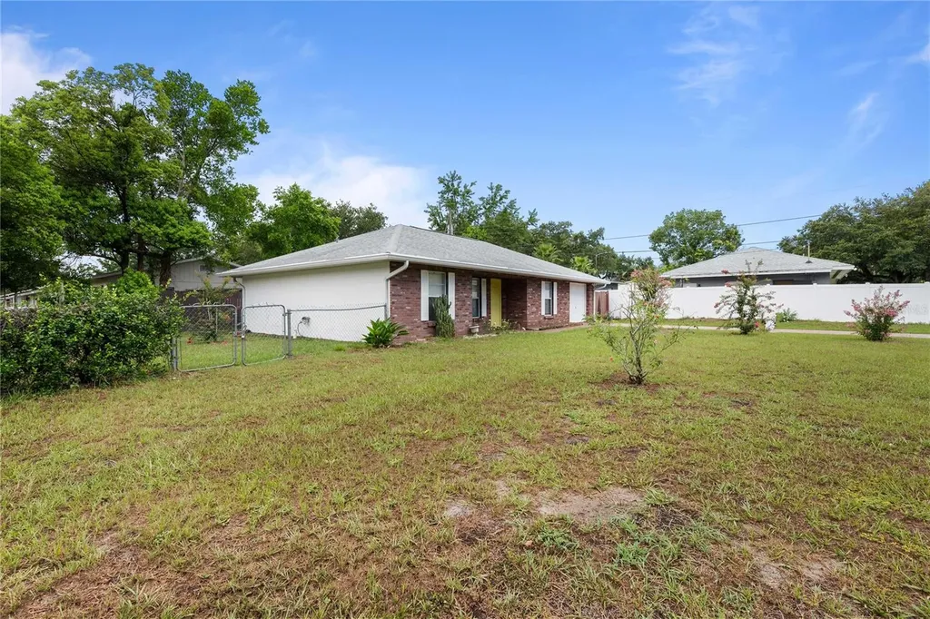 5435 Tangerine Drive Zephyrhills FL 33542