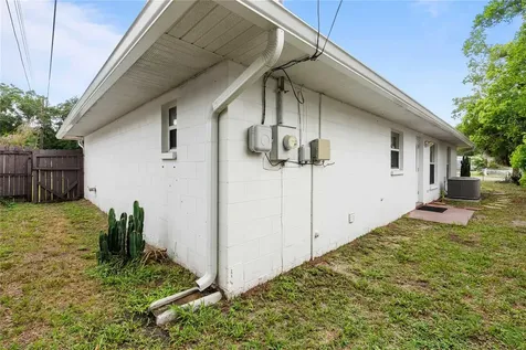5435 Tangerine Drive Zephyrhills FL 33542