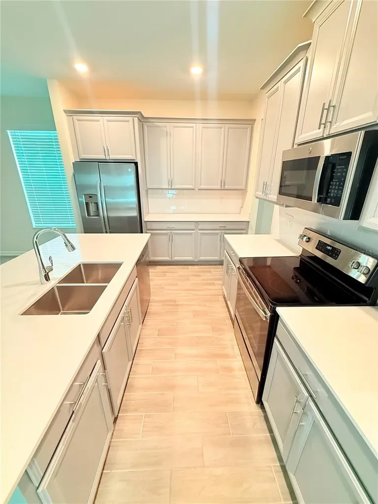 17052 Quicksilver Avenue Winter Garden FL 34787