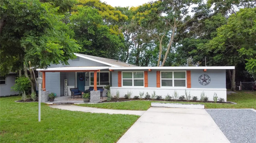 1022 S Tower Lane Lake Wales FL 33853